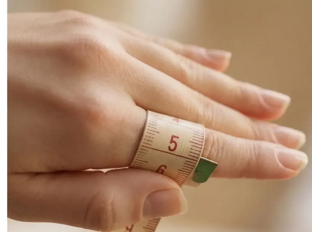 como saber la talla de mi anillo cinta métrica